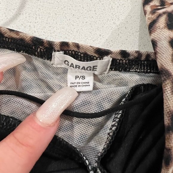 Garage tank top - Picture 2 of 3